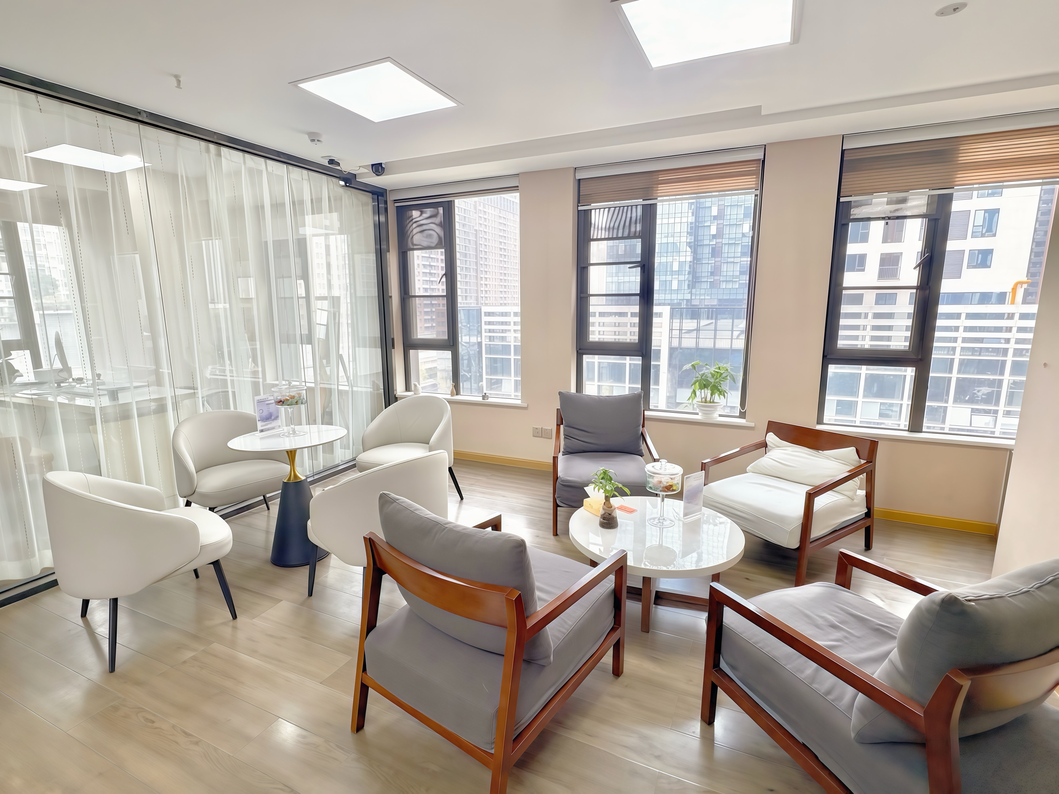 上海艺星医疗美容医院（长宁院）医生名单及擅长领域：