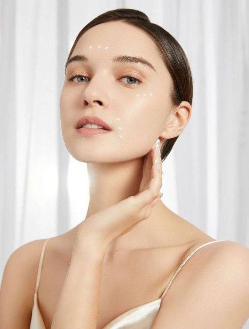 赣州伊丽汇医疗美容门诊部价格表：